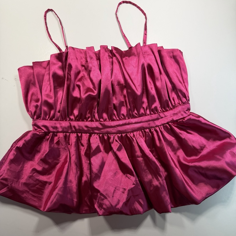Thirty Thirty LA‎ M Women's Pink Ruffle Top Adjustable Straps Bubble Hem Satin